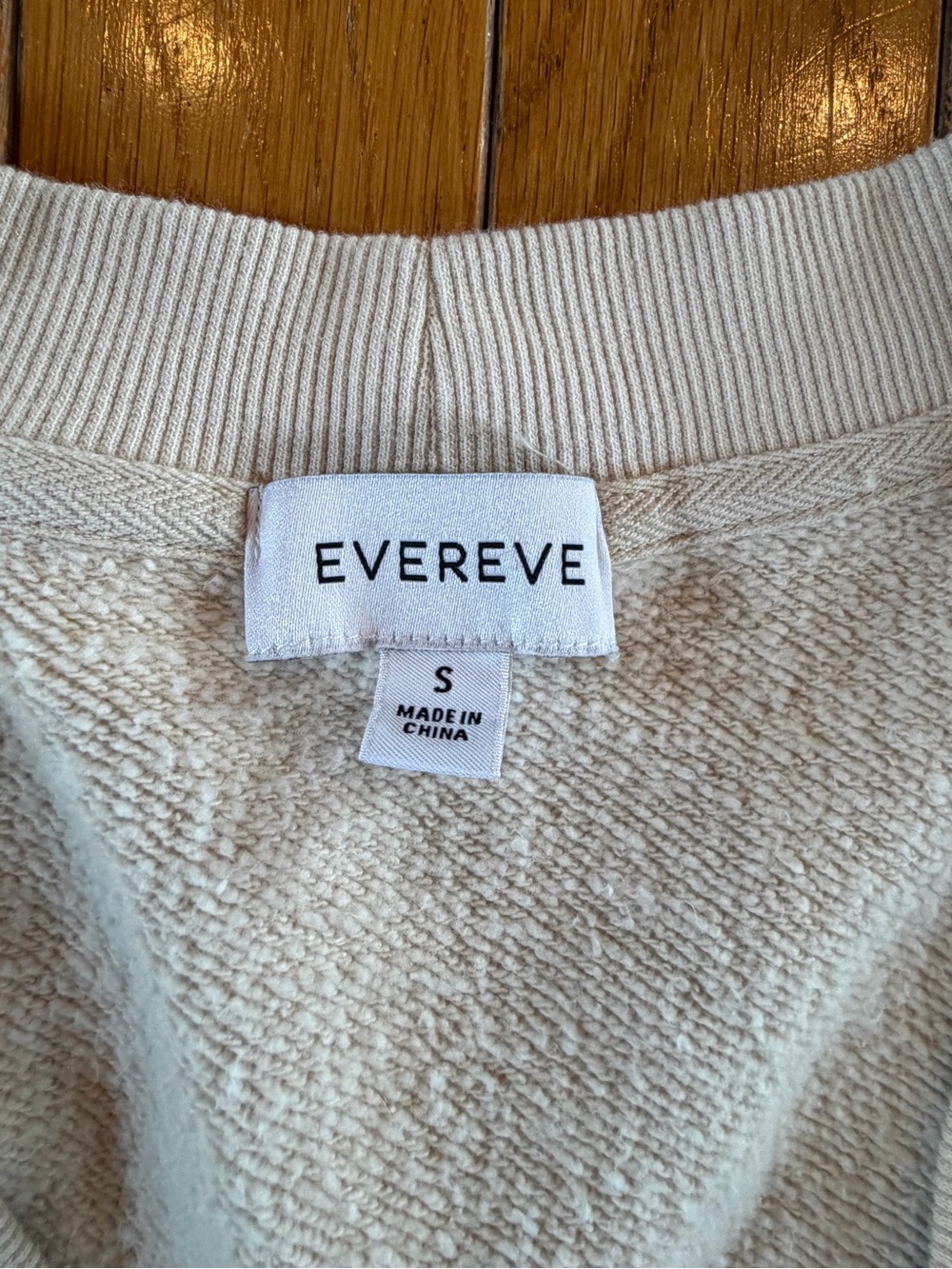 5 Evereve Sleeveless Knit Tank Top Lot Black White Cream Solid Stripes Sz Small - Picture 8 of 10